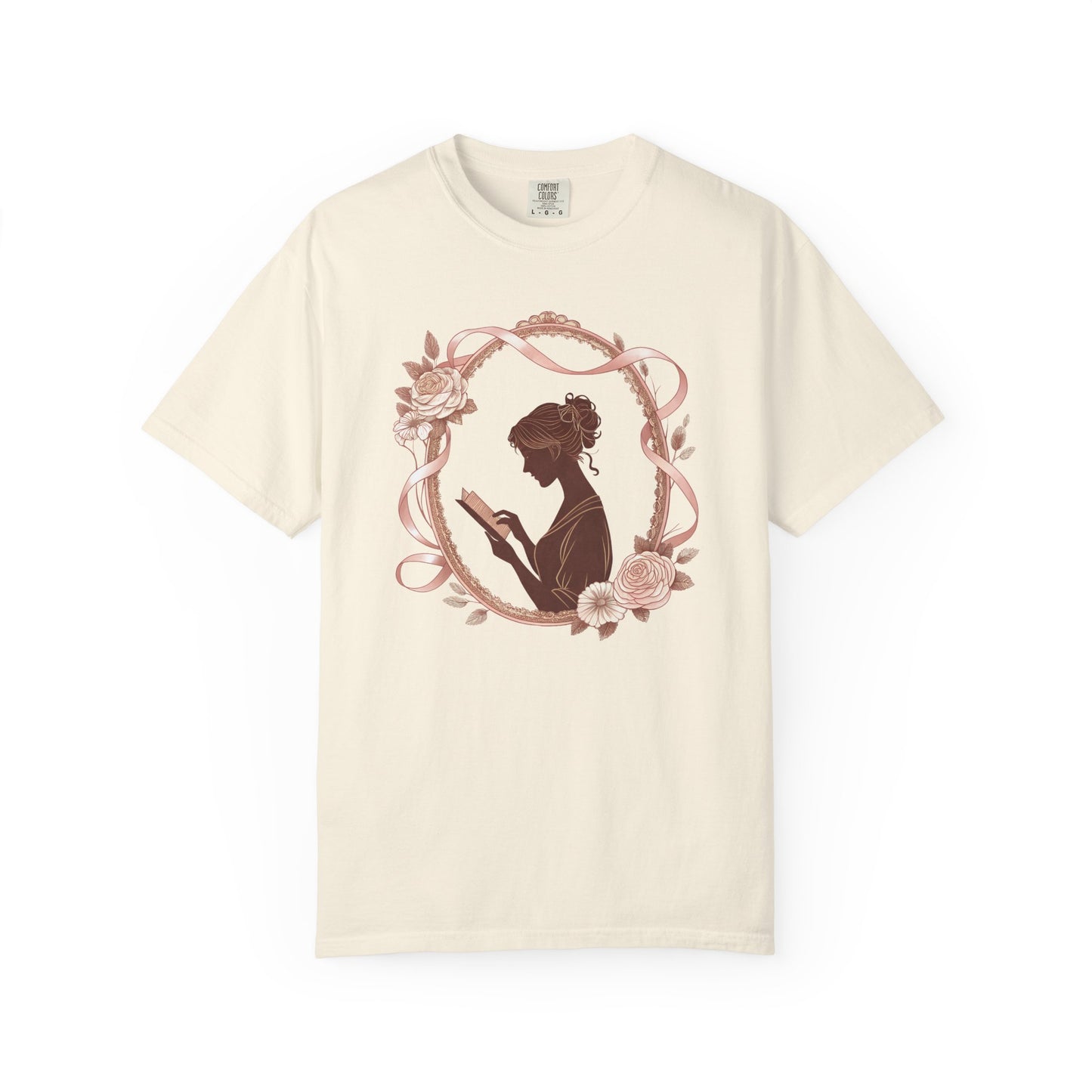 The Bibliophile’s Cameo. A Vintage Graphic T-shirt.